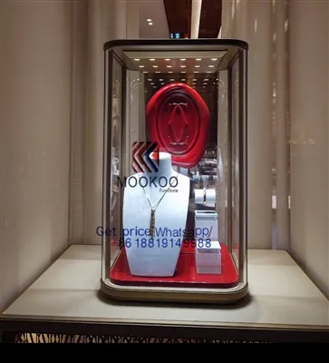 Великолепието на Cartier в Осака: Пътешествие с луксозен дизайн и изключителн...