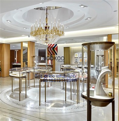 Привлекателността на Cartier в Осака: Пътуване през великолепен дизайн и неср...