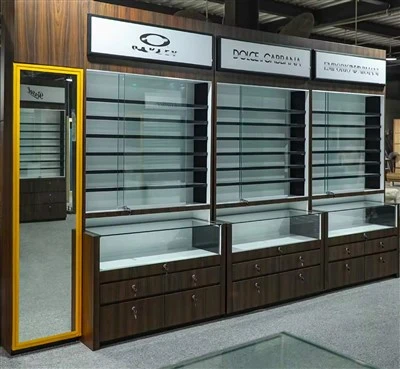 Персонализирани дървени очила Декорация на магазина