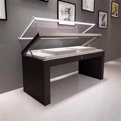 Музеен изложбен щанд