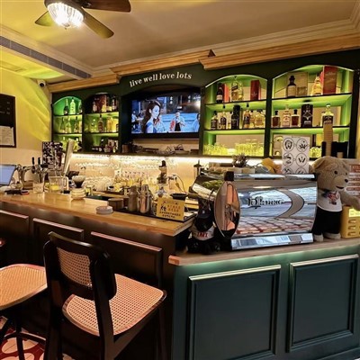 Киоск за търговски център за парфюми