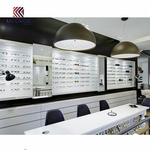 Модерен интериорен дизайн на витрина с оптична рамка